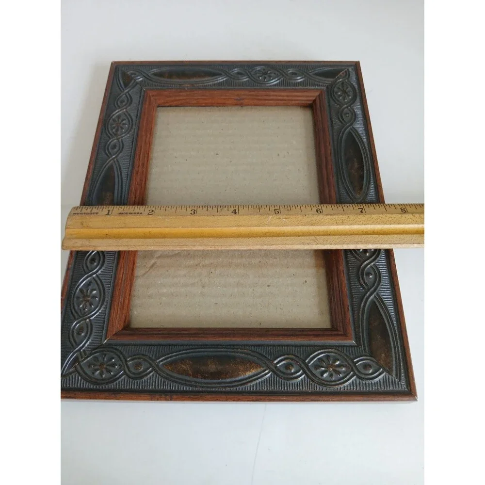 Vintage Carved Ornate Solid Wood Glass-Velvet Back 4.5 X 6.5 Photo Frame